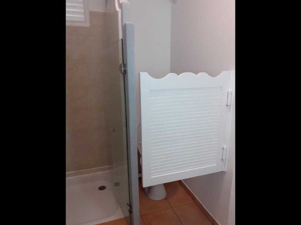 Studio Village Vacances,Vue Mer, Plage A 30M ,Wifi A Sainte Anne Luaran gambar