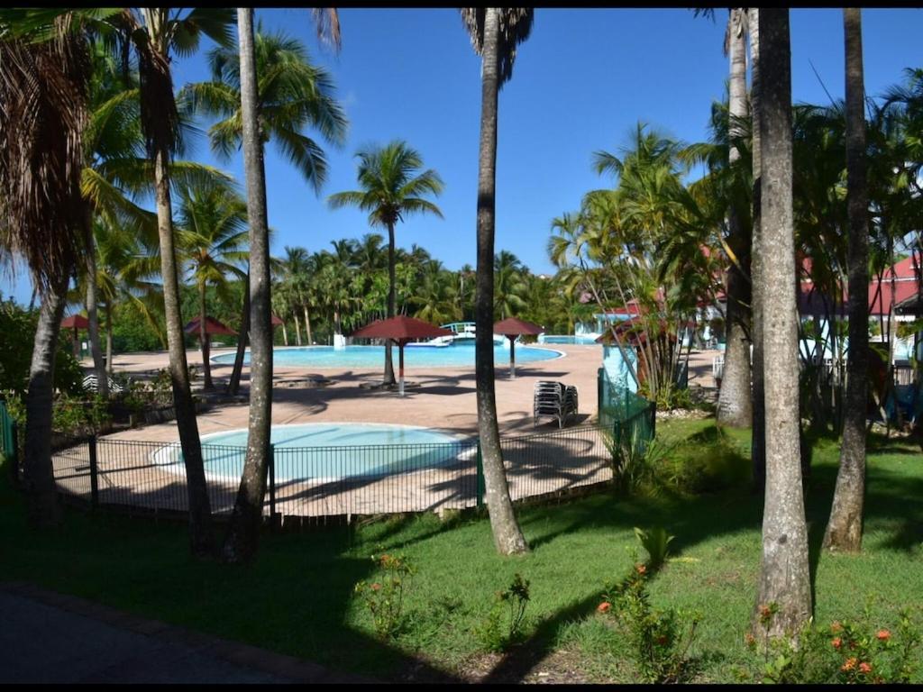 Studio Village Vacances,Vue Mer, Plage A 30M ,Wifi A Sainte Anne Luaran gambar